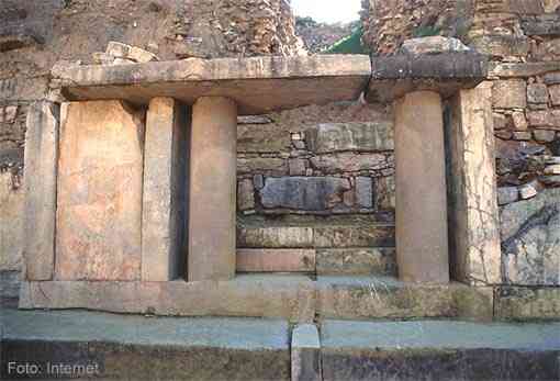 Chavin de Huantar